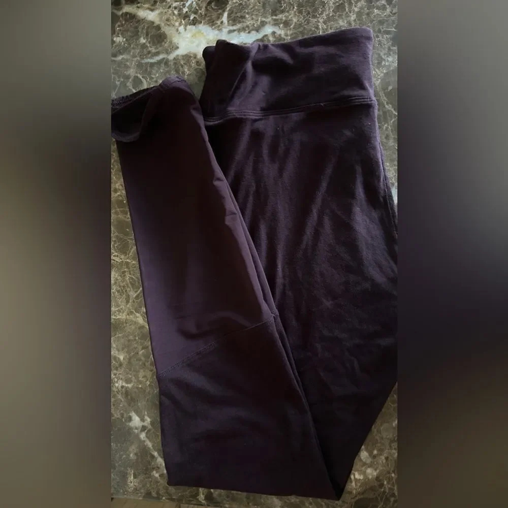 Victoria Secret Sport Maroon sz med. sheer mesh bottom